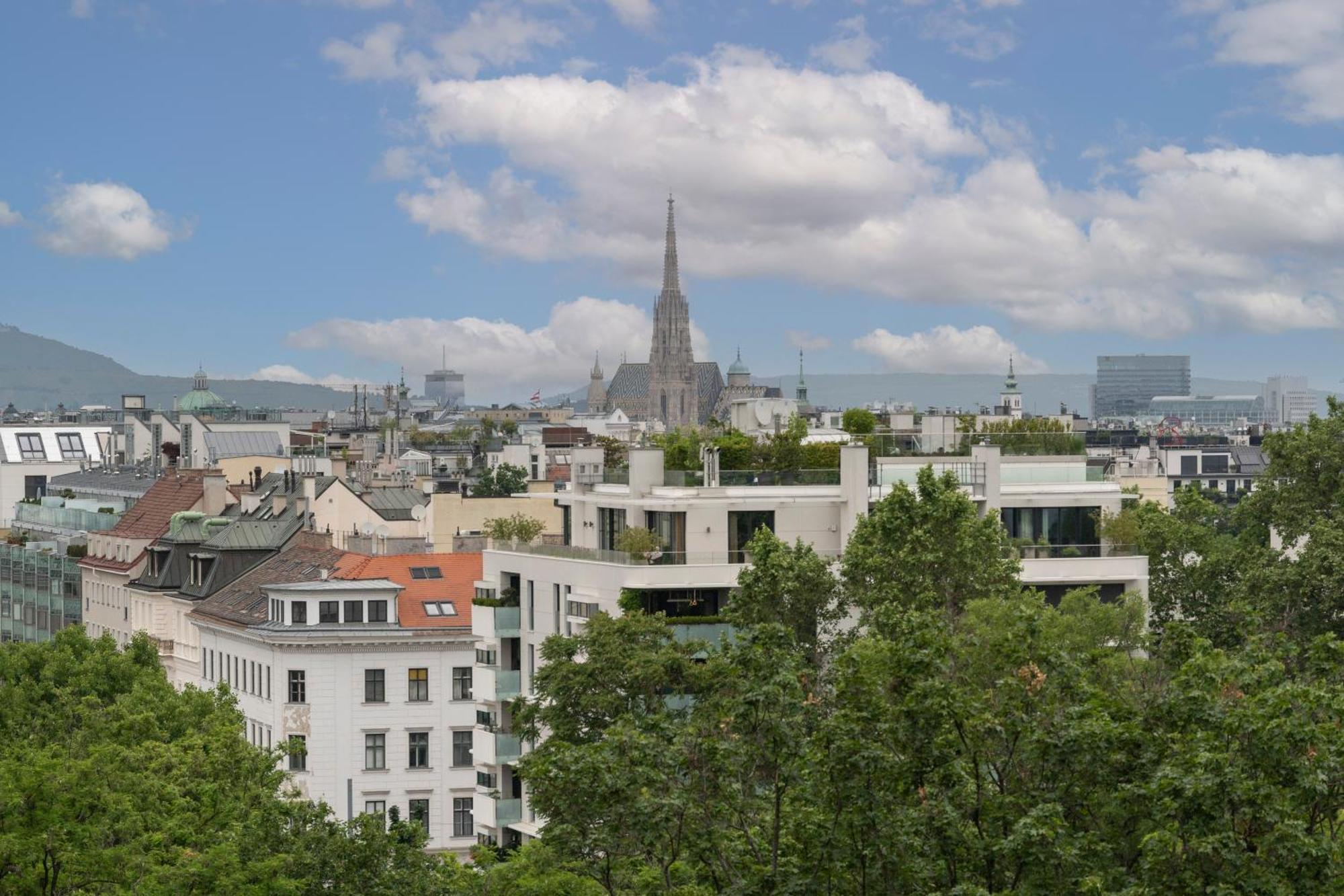 Pakat Residences Виена Екстериор снимка