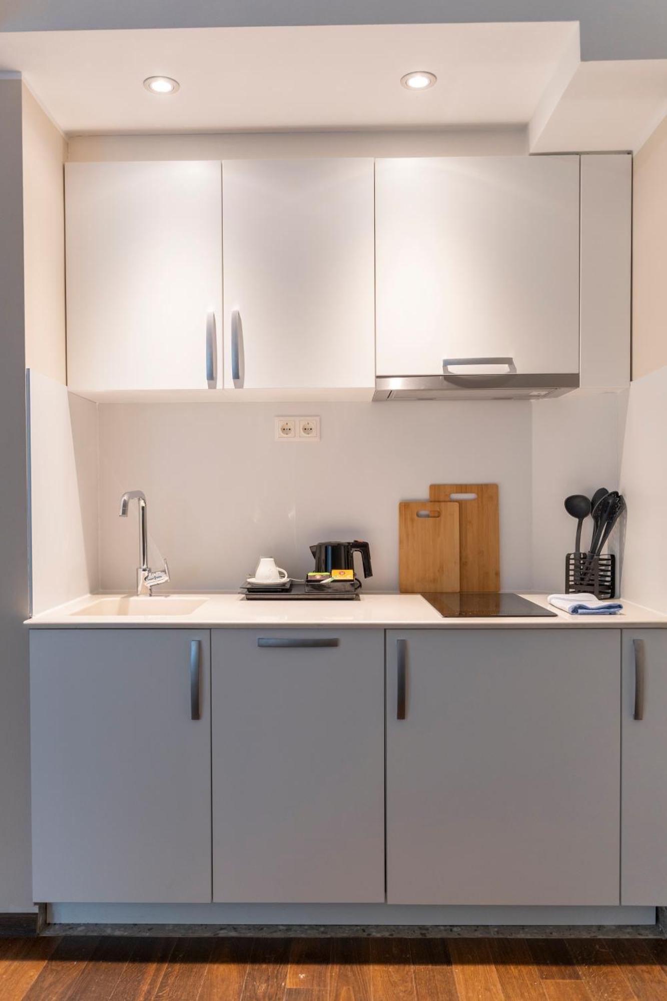 Pakat Residences Виена Екстериор снимка