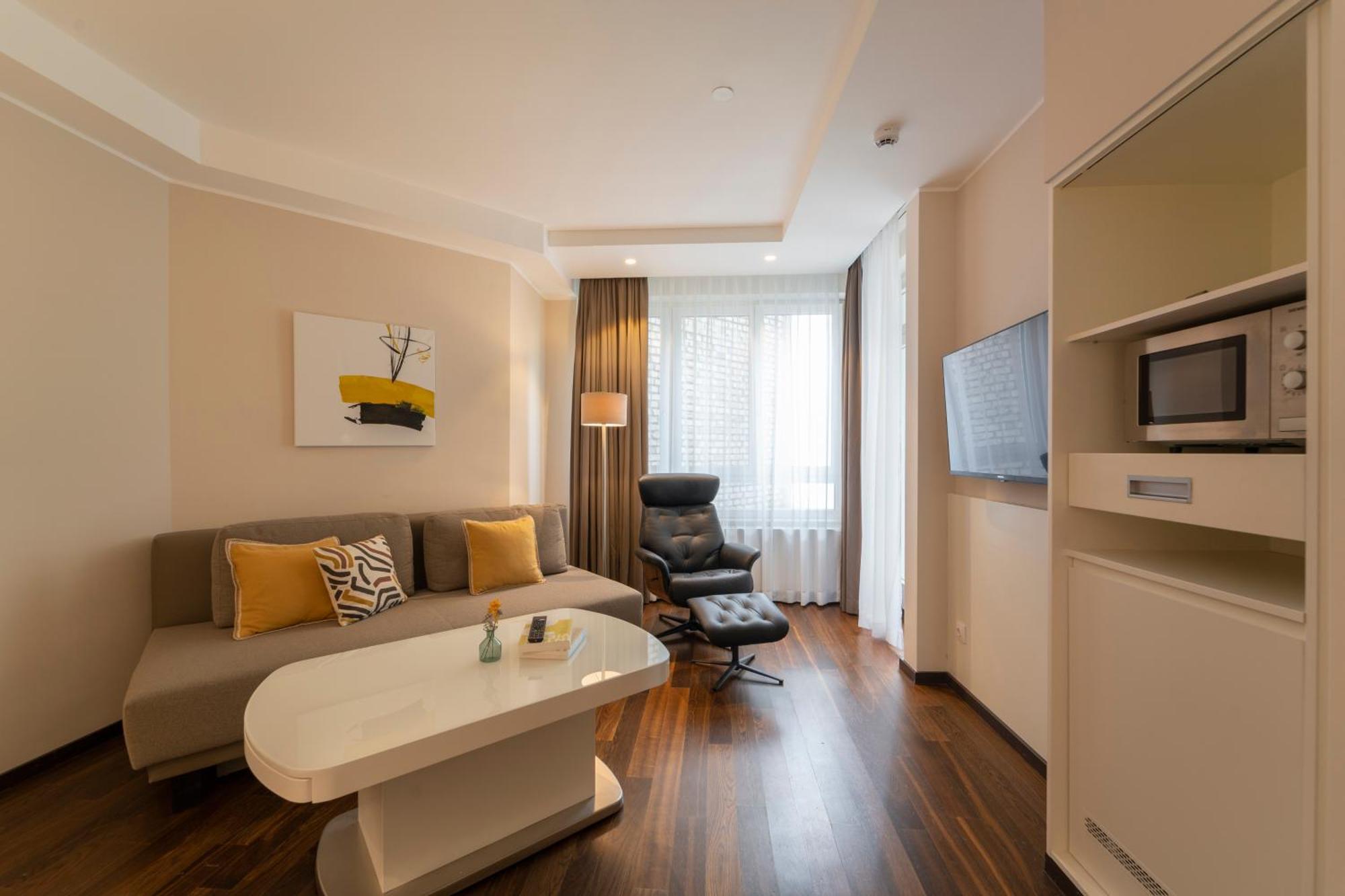 Pakat Residences Виена Екстериор снимка