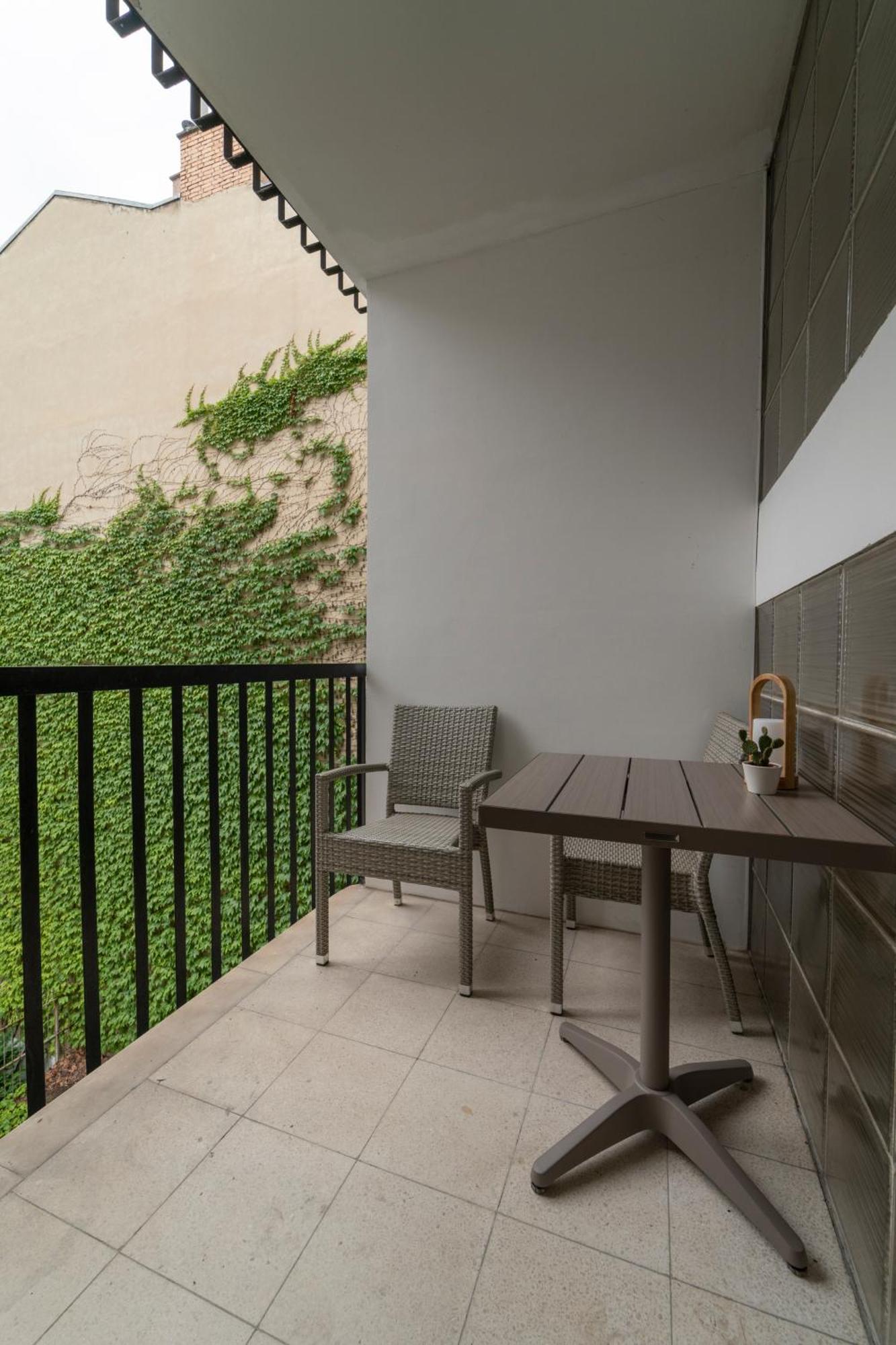 Pakat Residences Виена Екстериор снимка